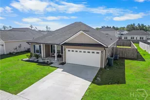402 Abode Ave, Hinesville, GA 31313 - Photo 3