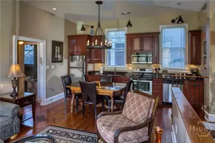 14 E Taylor St, Savannah, GA 31401 - Photo 45