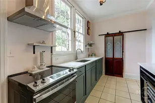 123 W Park Ave, Savannah, GA 31401 - Photo 21