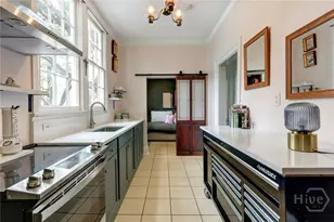 123 W Park Ave, Savannah, GA 31401 - Photo 19