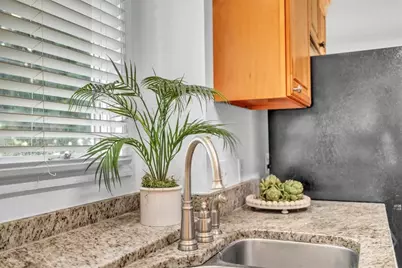 3005 River Drive #302, Savannah, GA 31404 - Photo 9