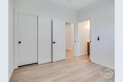 8-10 Mastick Street, Savannah, GA 31404 - Photo 11