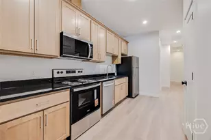8-10 Mastick St, Savannah, GA 31404 - Photo 7