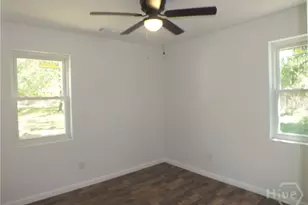 1256 Kings Hwy, Yemassee, SC 29945 - Photo 5