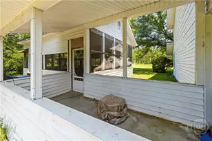 675 Foxwood Cir, Jesup, GA 31545 - Photo 5