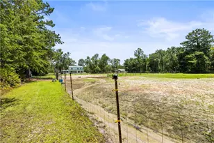 675 Foxwood Cir, Jesup, GA 31545 - Photo 7