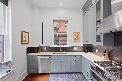415 Whitaker Street, Savannah, GA 31401 - Photo 7