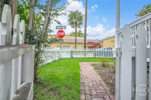 302 E 35th St, Savannah, GA 31401 - Photo 21