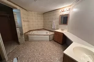 782 E Deerfield Rd, Bloomingdale, GA 31302 - Photo 11