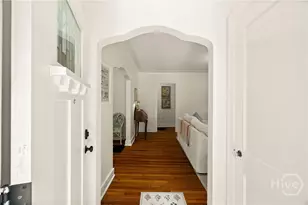1318 E 51st St, Savannah, GA 31404 - Photo 3