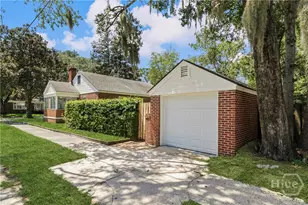 1318 E 51st St, Savannah, GA 31404 - Photo 25