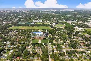 1318 E 51st St, Savannah, GA 31404 - Photo 3