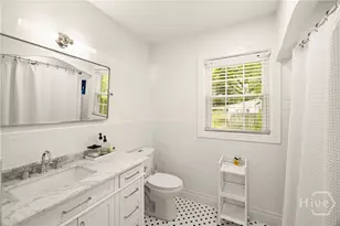 1318 E 51st St, Savannah, GA 31404 - Photo 15