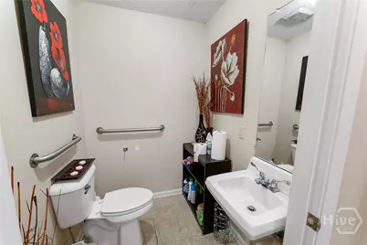 202 E General Stewart Way, Hinesville, GA 31313 - Photo 23