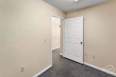 202 E General Stewart Way, Hinesville, GA 31313 - Photo 25