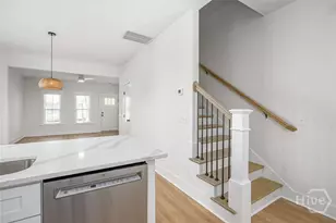 1205 E Bolton St, Savannah, GA 31404 - Photo 9