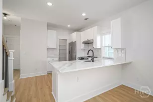 1205 E Bolton St, Savannah, GA 31404 - Photo 5