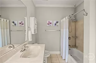 409 E Park Ave, Savannah, GA 31401 - Photo 17