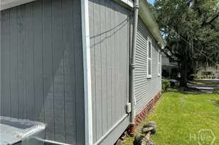 737 E 37th St, Savannah, GA 31401 - Photo 25