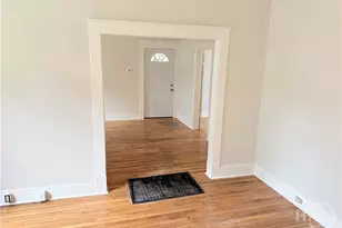 737 E 37th St, Savannah, GA 31401 - Photo 21