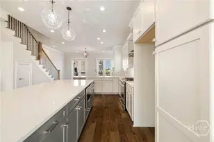 416 Upper E Ave, Savannah, GA 31401 - Photo 17