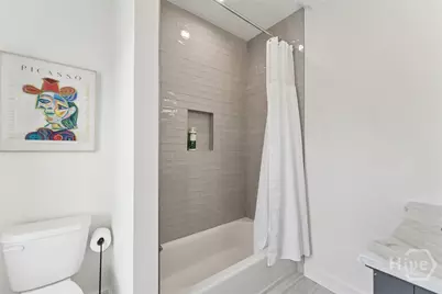 554 E McDonough, Savannah, GA 31401 - Photo 17