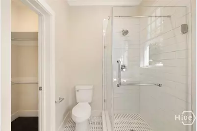 627 W 37th Street, Savannah, GA 31401 - Photo 33