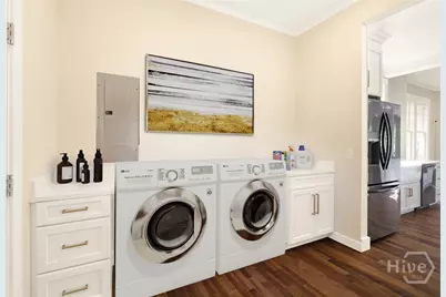 627 W 37th Street, Savannah, GA 31401 - Photo 13