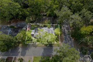 1812 E Gwinnett St, Savannah, GA 31404 - Photo 35