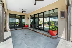 300 Bull St, Savannah, GA 31401 - Photo 31
