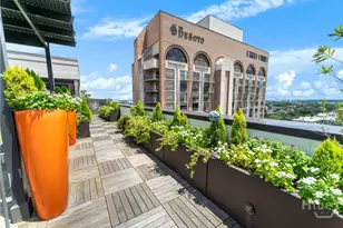300 Bull St, Savannah, GA 31401 - Photo 37