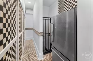 300 Bull St, Savannah, GA 31401 - Photo 27