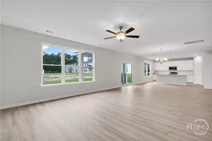 759 Highland Cir, Richmond Hill, GA 31324 - Photo 9