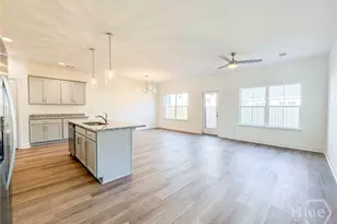 94 Hamilton Dr, Hinesville, GA 31313 - Photo 3