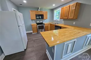 1606 Reynolds St, Savannah, GA 31401 - Photo 3
