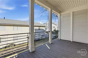 116 Pearl St, Savannah, GA 31401 - Photo 13