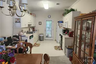 28 Kingslan Ct, Savannah, GA 31419 - Photo 5