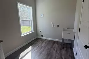 618 N McDonald St, Ludowici, GA 31316 - Photo 19