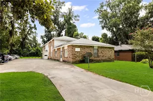 9 Hampstead Ave, Savannah, GA 31405 - Photo 3