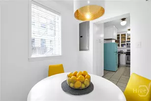121 W Park Ave, Savannah, GA 31401 - Photo 11