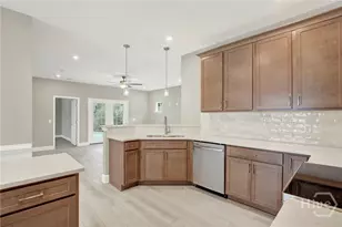 265 James Dr, Richmond Hill, GA 31324 - Photo 17