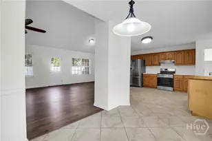 127 Crystal Dr, Rincon, GA 31326 - Photo 11