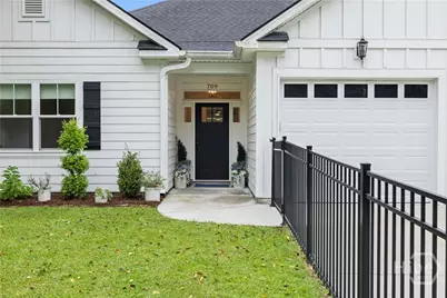 709 Beauregard Street, Savannah, GA 31405 - Photo 3