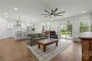 709 Beauregard St, Savannah, GA 31405 - Photo 13