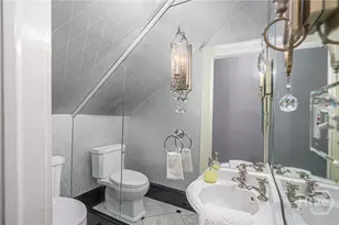 3 E Gordon St, Savannah, GA 31401 - Photo 29