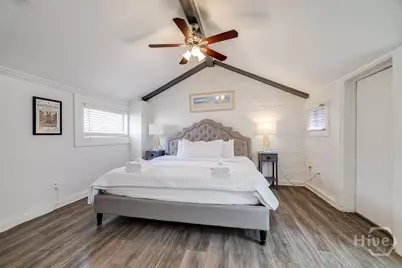 28 E Taylor Street, Savannah, GA 31401 - Photo 55