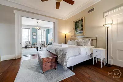 28 E Taylor Street, Savannah, GA 31401 - Photo 11