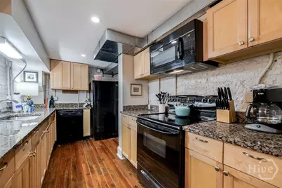 28 E Taylor Street, Savannah, GA 31401 - Photo 61