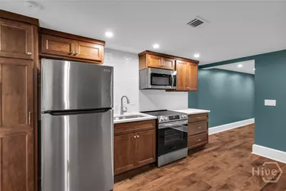 112 W Taylor Street, Savannah, GA 31401 - Photo 57