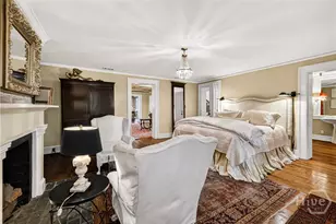 203 W Charlton St, Savannah, GA 31401 - Photo 33